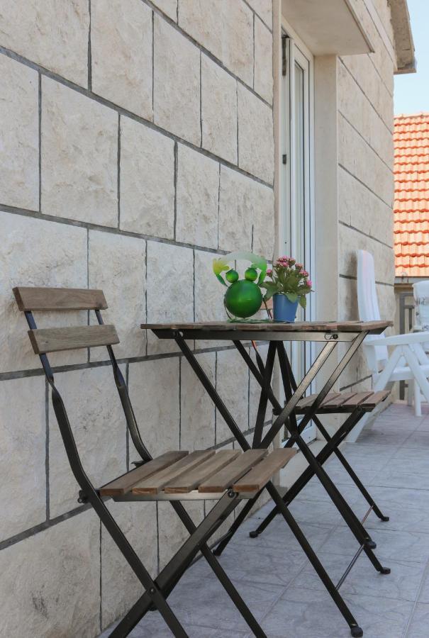 Apartments Martic سوبيتار الغرفة الصورة